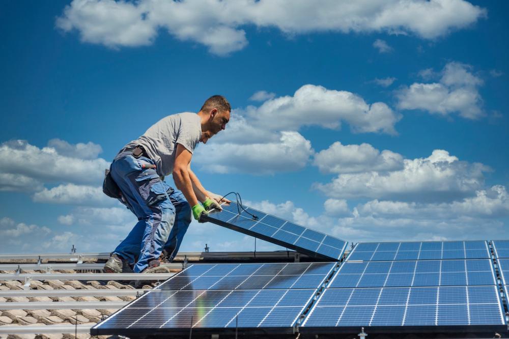 Installation panneau photovoltaïque à Saint-Bonnet-de-Mure
